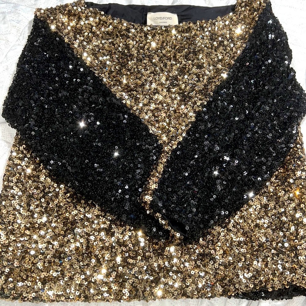 Handsewn Sequence! Gold and black! Size small!